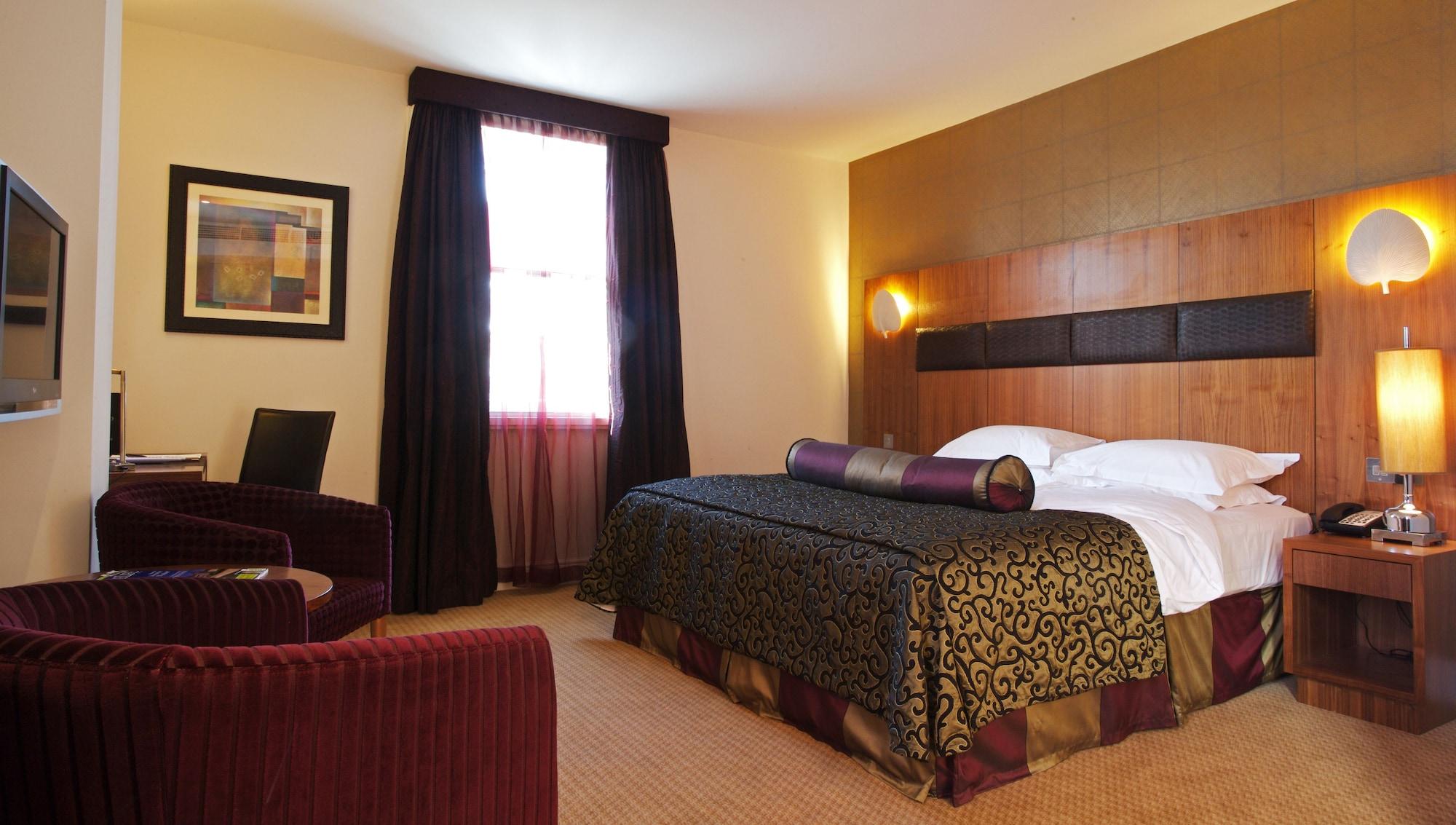 The Pinewood Hotel Slough Exteriér fotografie
